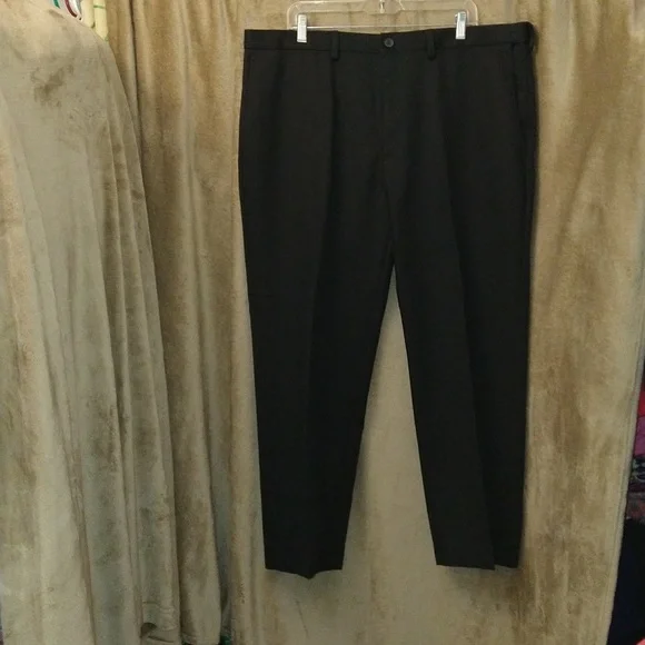 slim fit dress slacks Haggar Mens Classic fit Dress Pants 48 / 32 Navy Blue Solid  Bristol  Apparel Co